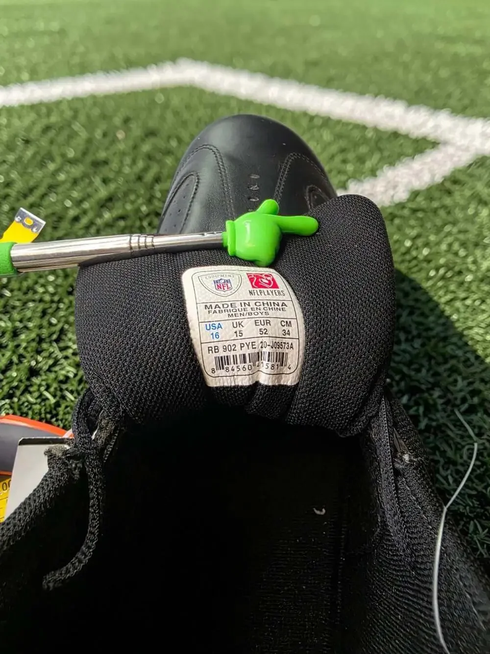 Reebok nfl equipment